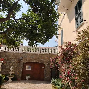 Agriturismo A Ca Du Cappellan Séjour à la ferme Imperia